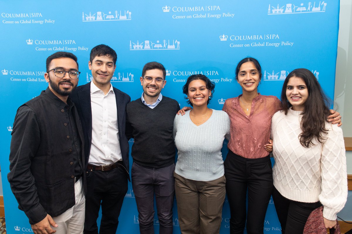 What do <a href="/lumadias/">Luma Dias</a>, <a href="/MostafaBushehri/">Mostafa Bushehri</a>, <a href="/mehjain/">Meha Jain</a>, <a href="/JBarandaAlonso/">Javier Baranda</a>, @FrankAgwuncha, and <a href="/Kai_Salem/">Kai Salem</a> have in common? Besides being (totally awesome) future climate and energy leaders, they're all Charif Souki Global Energy Fellows!

Be like them – apply today: energypolicy.columbia.edu/programs/chari…