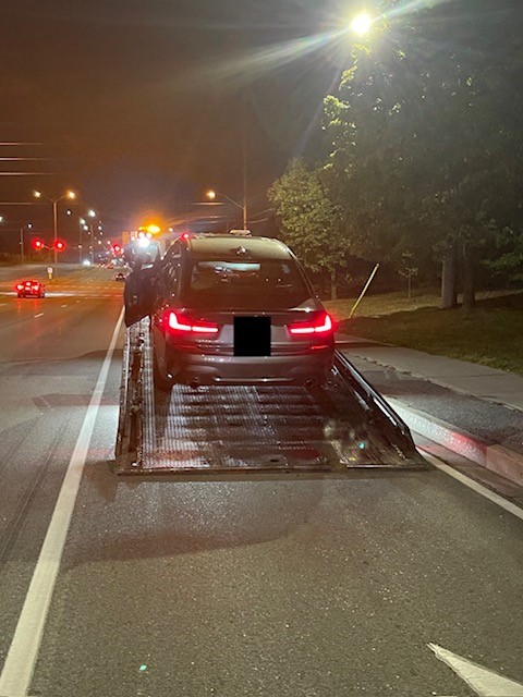 18-year-old driving 119km/h in a 60 km/h zone in a friend's car on Bovaird Dr. in #Brampton. The driver told the officer he was #justhavingfun Driver charged with Stunt Driving and Speeding. 30-day license suspension and vehicle impounded for 14 days. @PRPRoadSafety #SlowDown