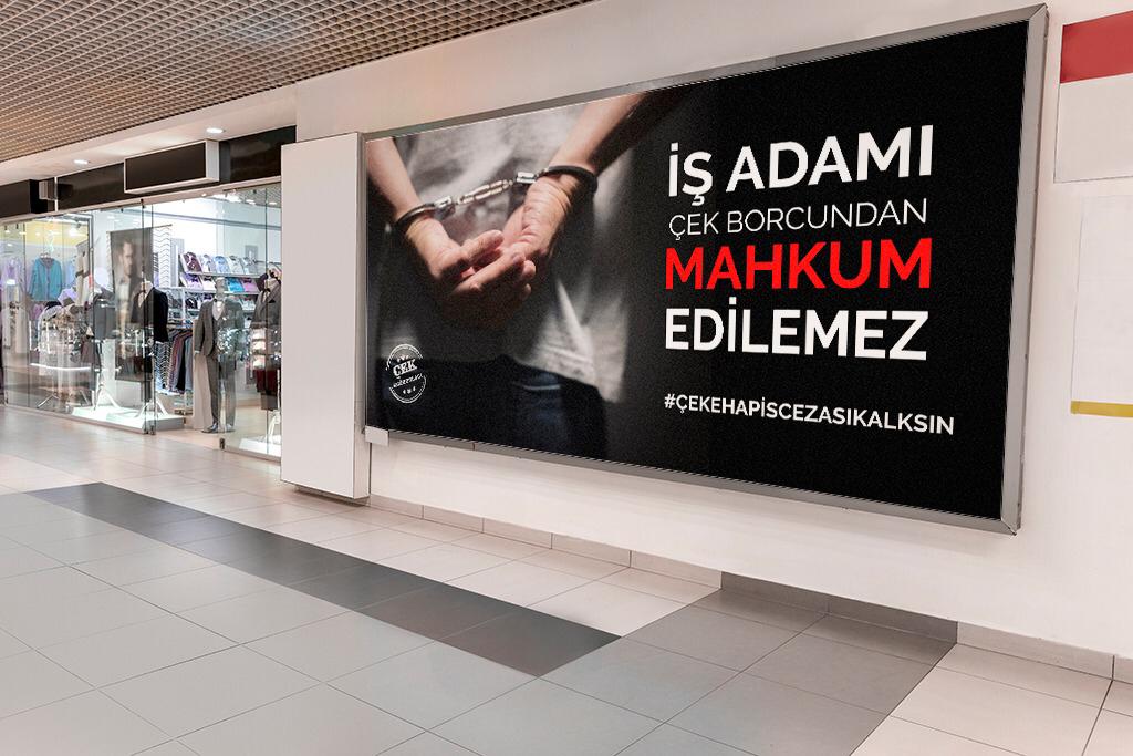 <a href="/ErtugrulGunay/">Ertuğrul Günay</a> <a href="/NecmettinHan/">NECMETTİN HAN</a> Anayasanın 38. Maddesi kimse borcundan dolayı özgürlüğünden alıkoyulmaz diyor ama!
Borcunu ödemeyen esnaflar 1,5 aydan beri sadece borcu var diye hapisde
Adalet bekliyor
Hukuk arıyor..
#CEKEHAPİSCEZASIKALKSIN