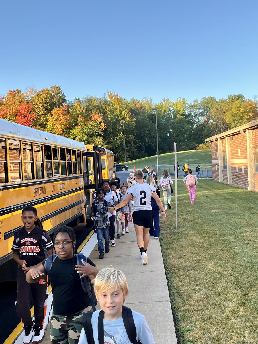 Defer Intermediate School tweet media