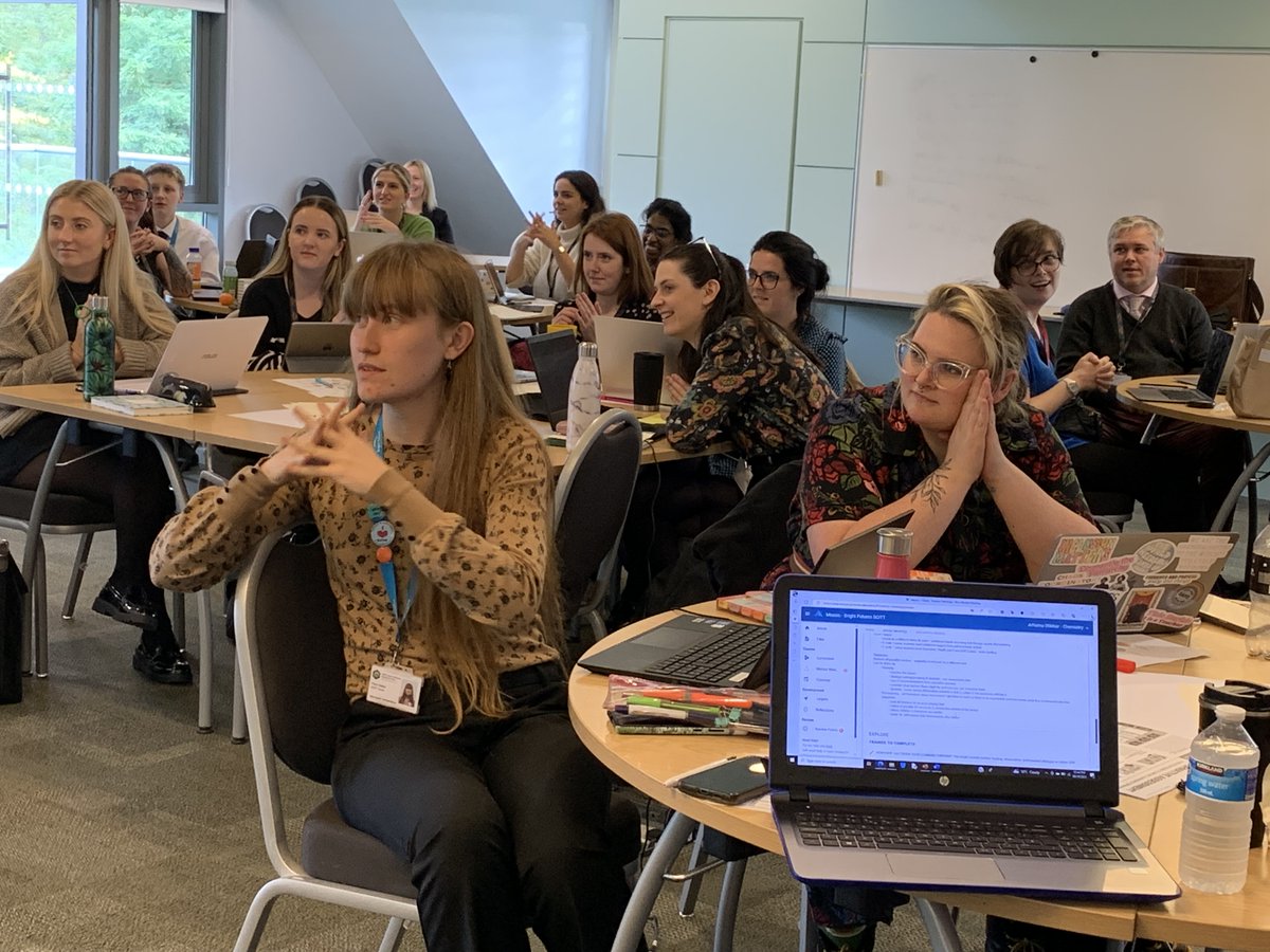 Moving students forward in an inclusive classroom and learning BSL! Fabulous session from Miss Porteous of <a href="/BCHSchool/">Birchwood Community High School</a> Thank you for sharing your time and expertise with our trainees🧡😇😊