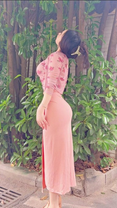 congchuabenho2's tweet photo. girl  1 con trông mòn con mắt :P https://t.co/et4X3tM5uP
