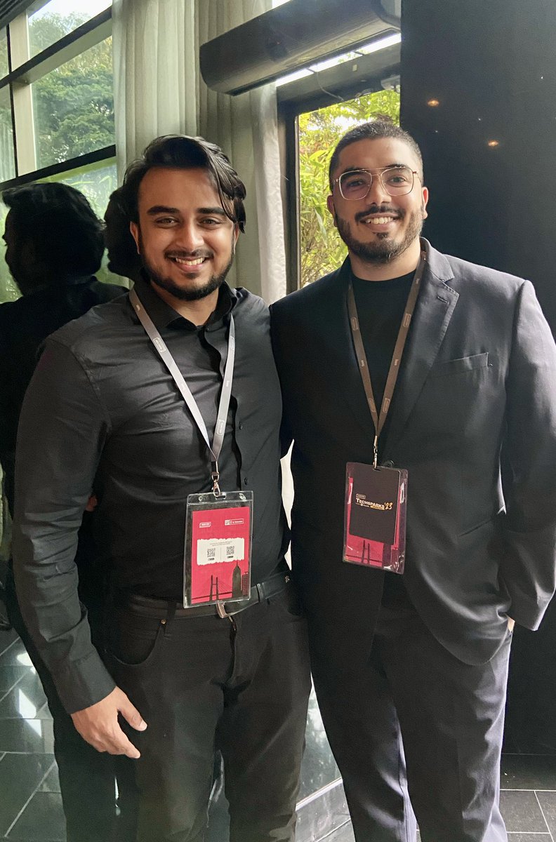 Couldn’t get a lot of photos at my first #techsparks but here’s me and my boi @prnvbal in that bodyguard drip.