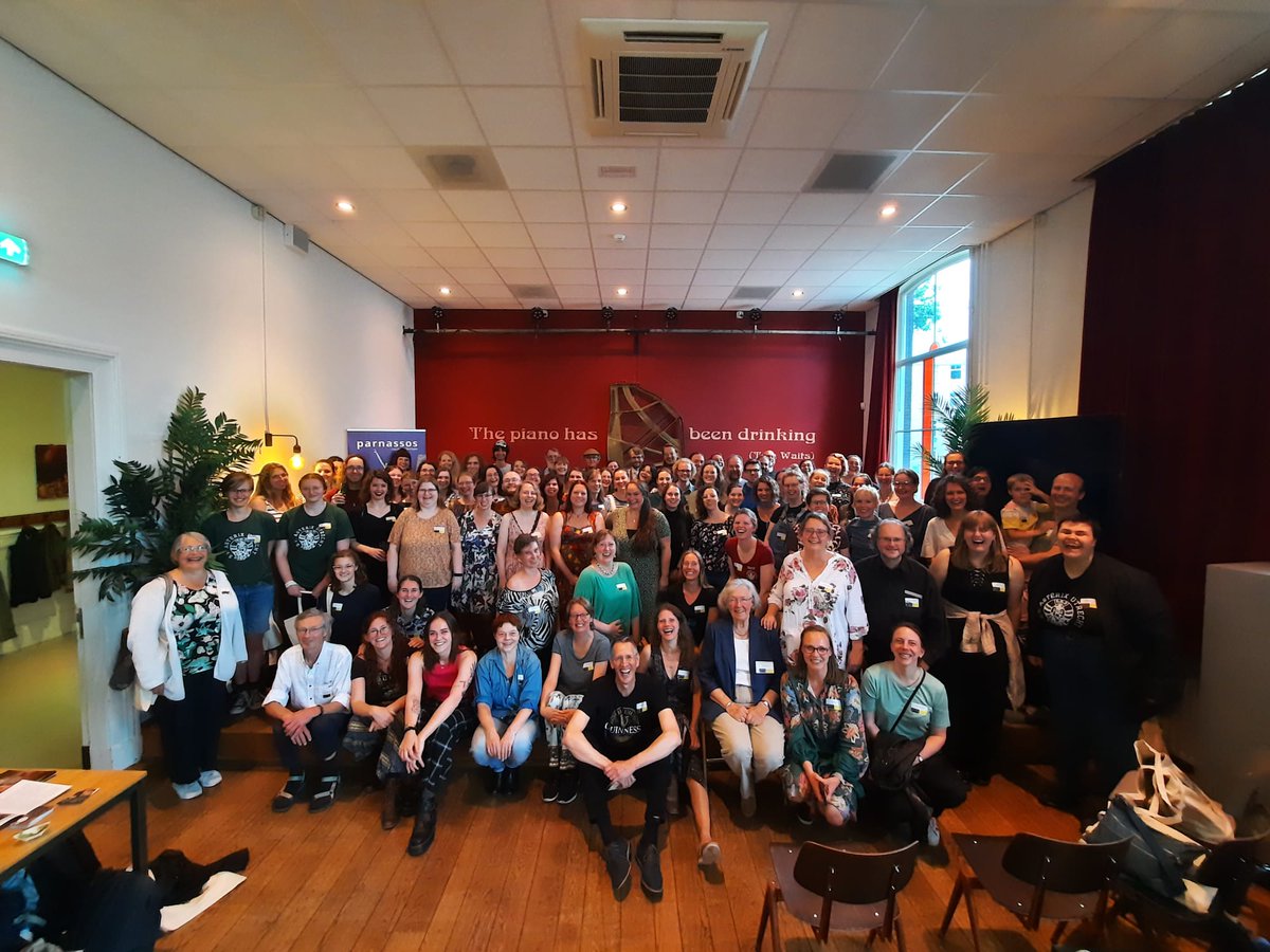 Thyra van Veen looks back upon the Utrecht Celtic Studies @CelticUU @SvAsterix centenary celebrations, focusing on the public events and reunion that took place in June and July. Here's to another 100 years! #Kelten kelten.vanhamel.nl/k96-2023-veen-…
