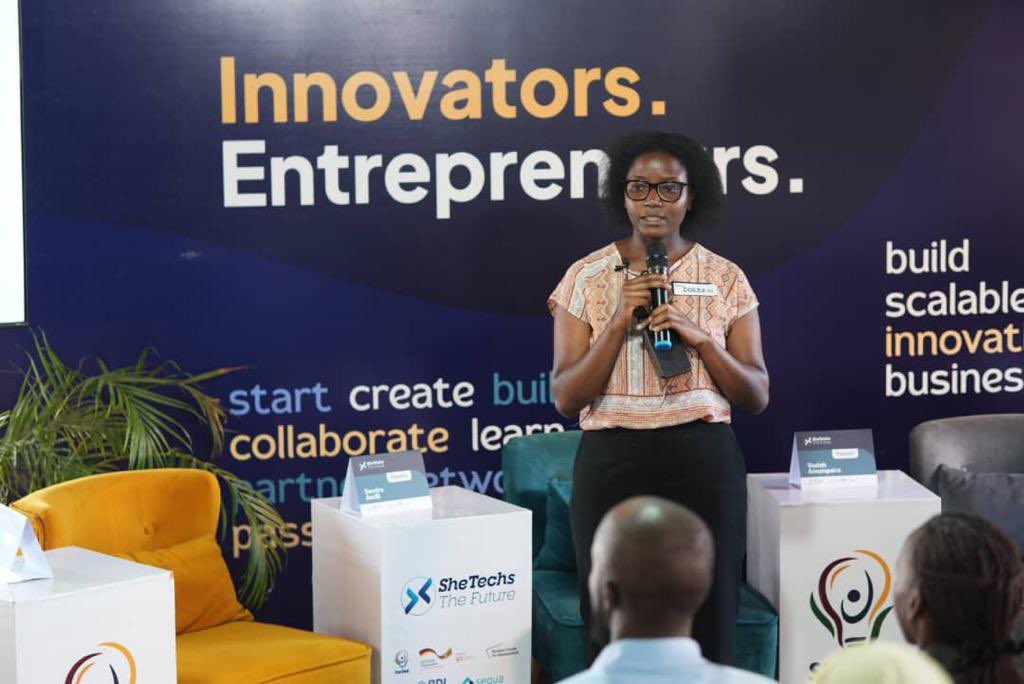 Doreen Ninsima is the founder Instant BIOMED, a health care delivery that connects technicians to health care centers🙏🤝
#SheTechsTheFuture
@giz_uganda 
@sequa_gGmbH 
@StartHubAfrica