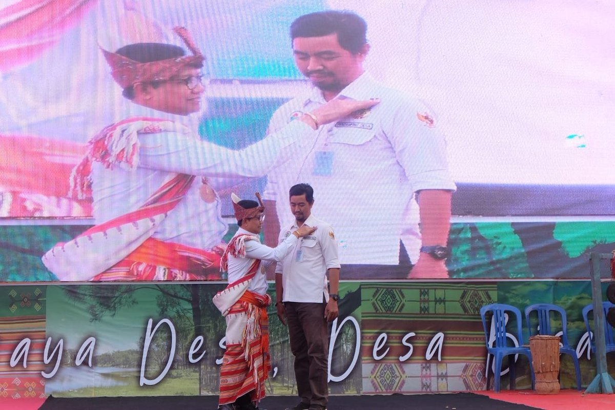 Selamat kepada :
1.Adhi Saputra (PD Lampung Tengah) Juara 3 Nasional Wilayah Barat TPP Inspiratif.
2.Maryadi (PLD Lampung Tengah) Juara 2 Nasional Lomba Menulis dan 
3. Hariz Arifai ( PLD Lampung Selatan) Juara 3 Nasional Lomba Podcast 
#HariPendampingDesa
<a href="/halimiskandarnu/">ABDUL HALIM ISKANDAR</a>