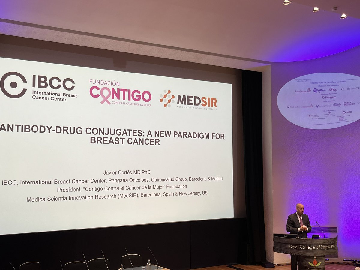 Fascinating talk by Dr Javier Castan about Antibody-drug conjugates for breast cancer

<a href="/royalmarsdenNHS/">The Royal Marsden NHS Foundation Trust</a> <a href="/RCPhysicians/">Royal College of Physicians</a> 
#breastcancer #BreastCancerAwareness