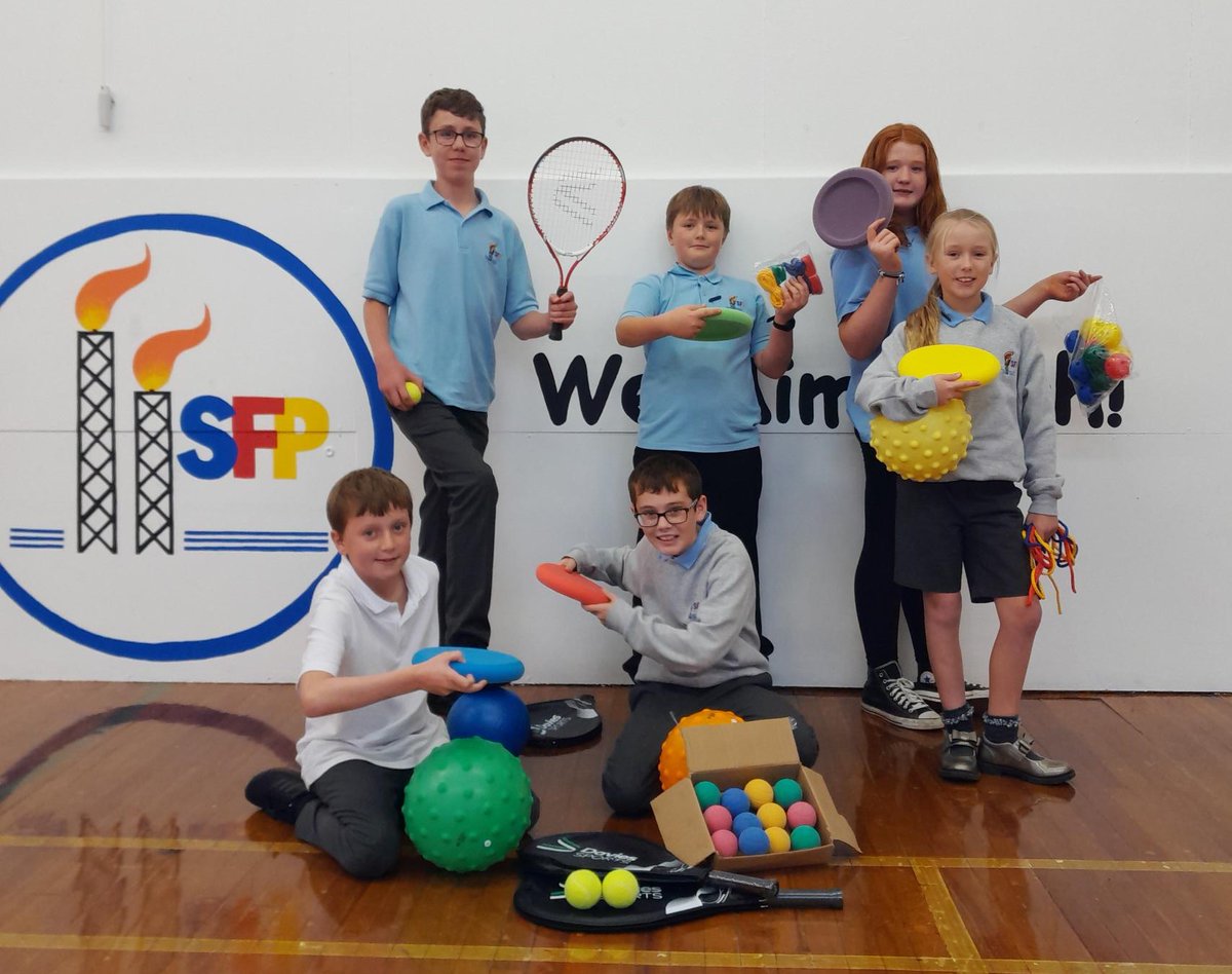 StFergusSch's tweet image. Fun Thirty-One introduced at St Fergus School today! #UNCRCarticle31
Lots of new resources purchased for the outdoor play bag following Pupil Council visits to classes to gather feedback! 🏓🎾⛹️‍♀️🤹‍♂️🎲