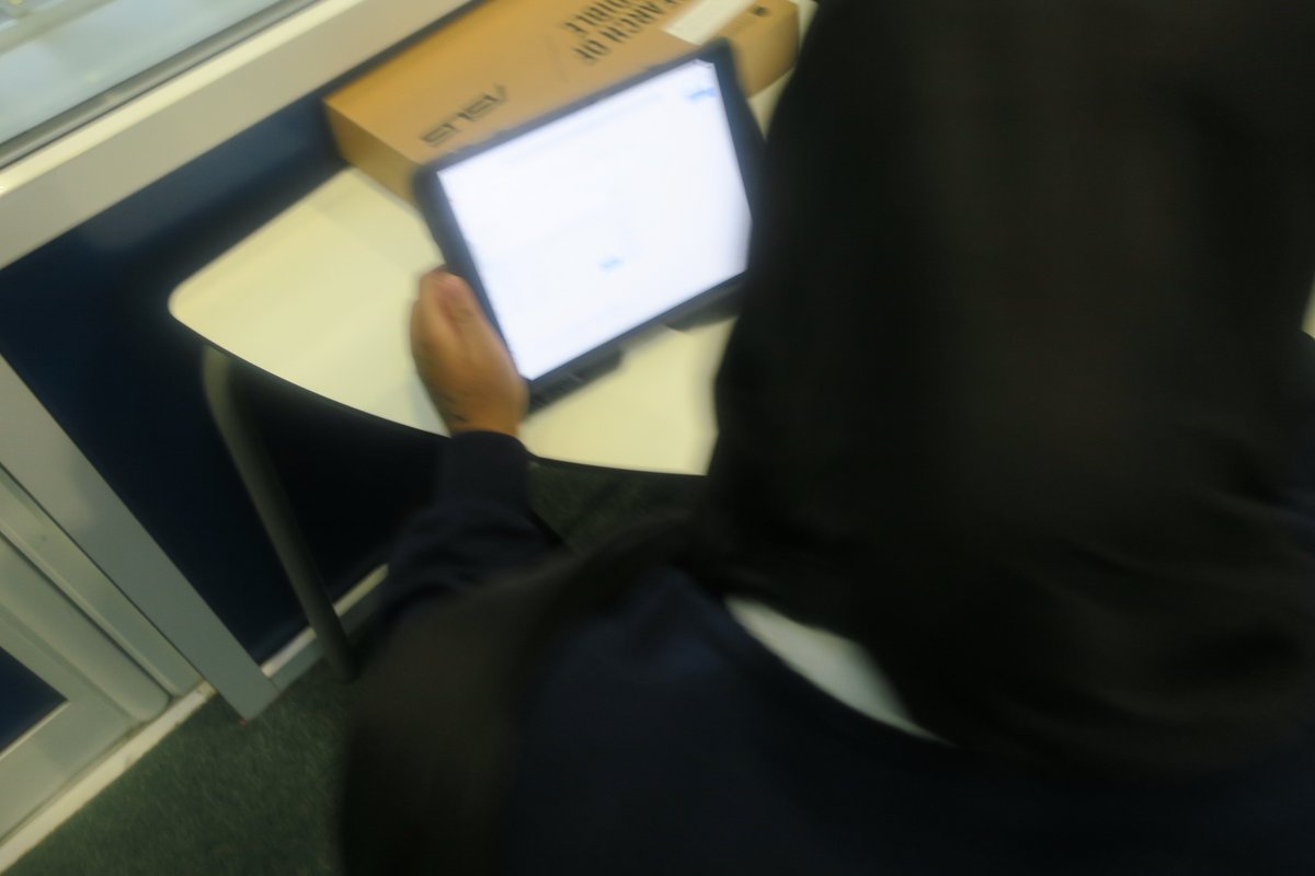 Our Venturists have been busy preparing for The Pitching Panel. They are excited about presenting their Social Action ideas to the Dragons! Great  #Entrepreneur skills being used today.  <a href="/PureHaus/">HausPure</a> <a href="/OscreteUK/">Oscrete UK Ltd</a> <a href="/NatalieFJov/">Natalie</a> @BeckfootHeaton