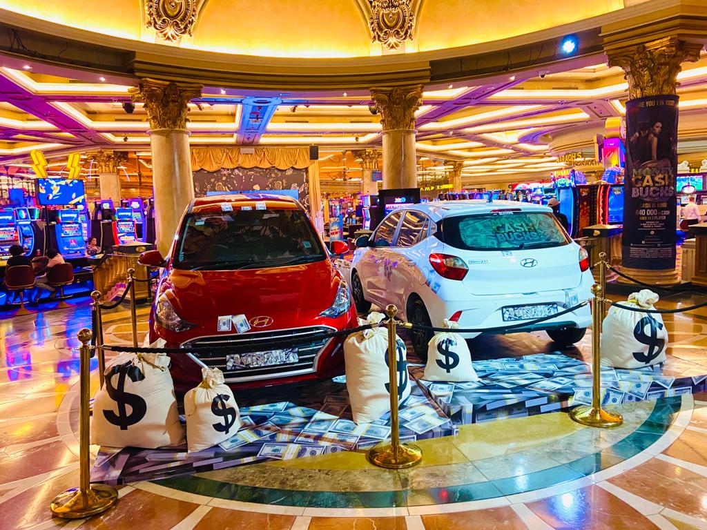 EmperorsPalace's tweet image. Money Cash Bucks - Car Draw
It's the first #cardraw in our Money Cash Bucks promotion, tomorrow, Sat, 7 Oct. Draws at 19h00 &amp;amp; 21h00.
More info visit: bit.ly/47JgOTa
#moneycashbucks #ThePalaceOfDreams #Cash #freeplay #winacar
18+ Only | Winners know when to stop