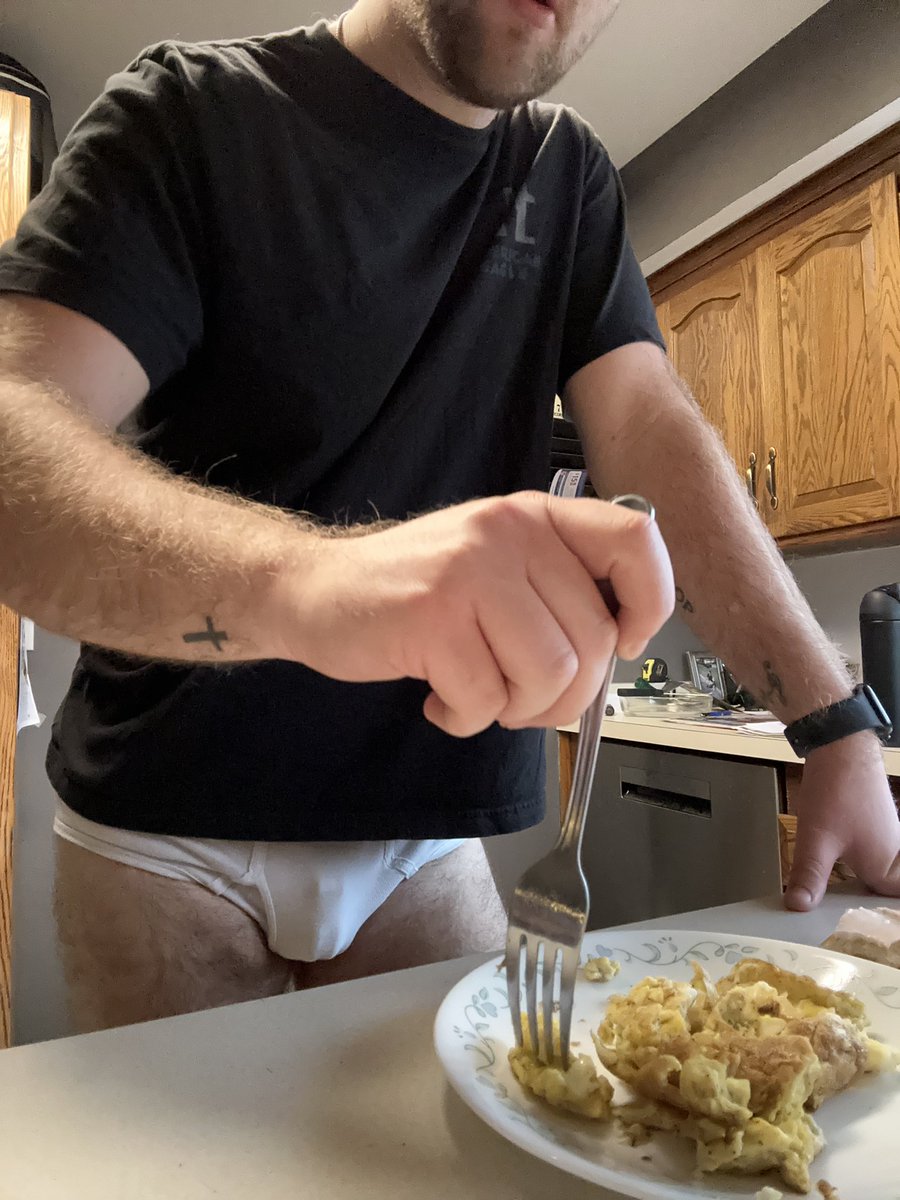 PupAshtonMN's tweet photo. What would you do if you walked in on my eating breakfast like this?
#wedgietime #wedgieboy #WedgieGoals #wedgiejock #whitiesboy https://t.co/Izm7k71Zw1