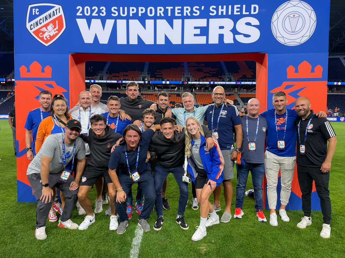 PiccirilliNP's tweet image. What a club 🔶🔷 enjoyable night celebrating !
Congrats @fccincinnati !