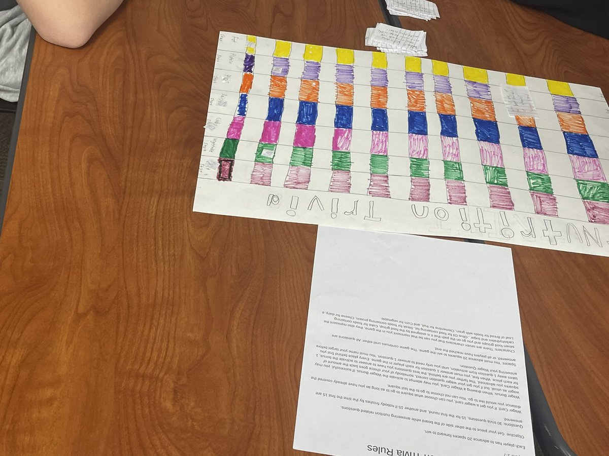 Miss Ulrich tweet media