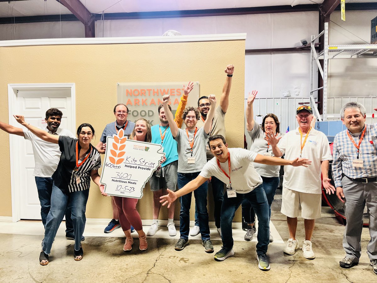 kitestring_Tech's tweet photo. Without little drops of water, there can be no mighty ocean; without little things, there can be no big things.

1 in 5 children in Arkansas are food insecure. We helped pack 600 bags, which amounts to 3600 nutritious meals at The NWA Food Bank! https://t.co/Z5OjBkpT2X