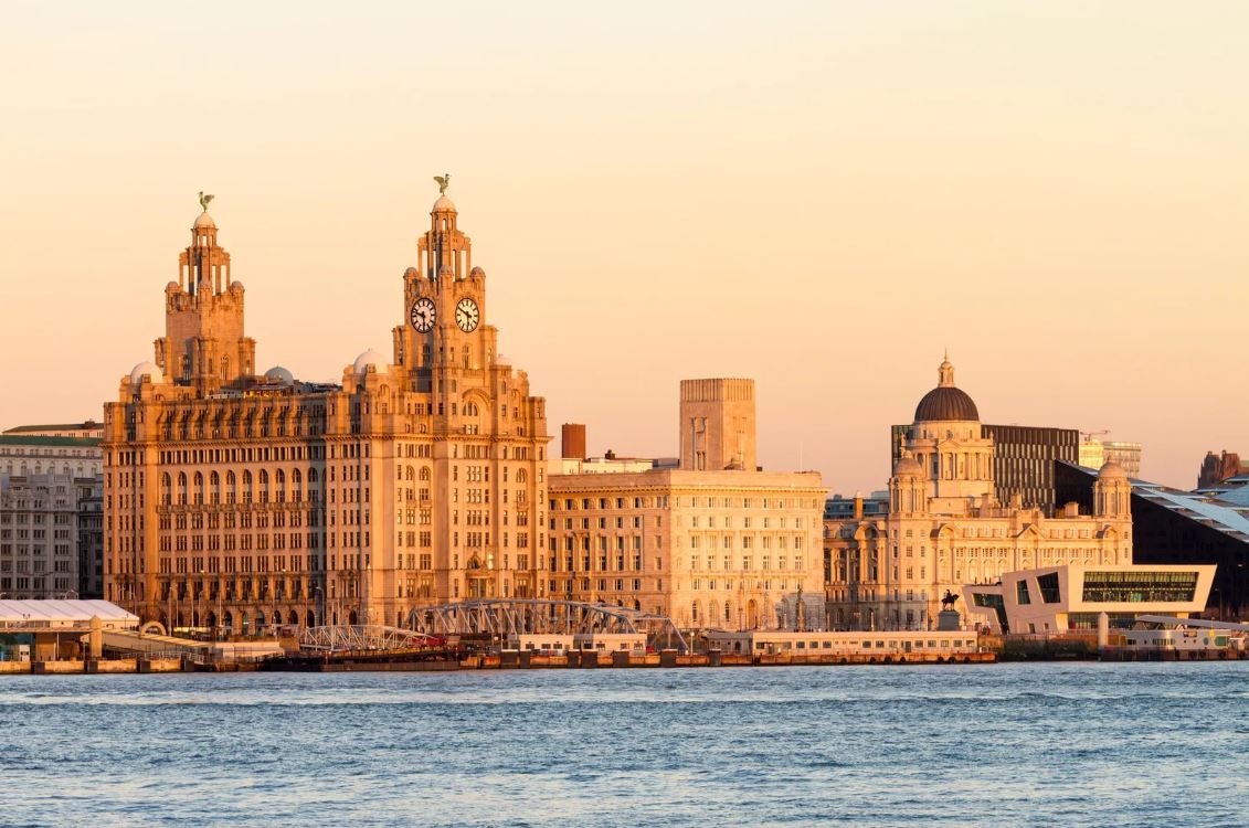 Liverpool places in the Best Cities in the UK! 🙌 The results of @CNTraveler 2023 Readers' Choice Awards are in and Liverpool has been voted as one of the best cities in the UK to visit! Have you visited us before? ➡️cntraveller.com/gallery/best-c…