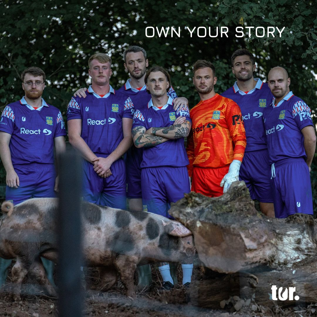 Ponthir AFC 2023/24 Home Shirt. Purchase using the link below:

rb.gy/8g883

#OwnYourStory