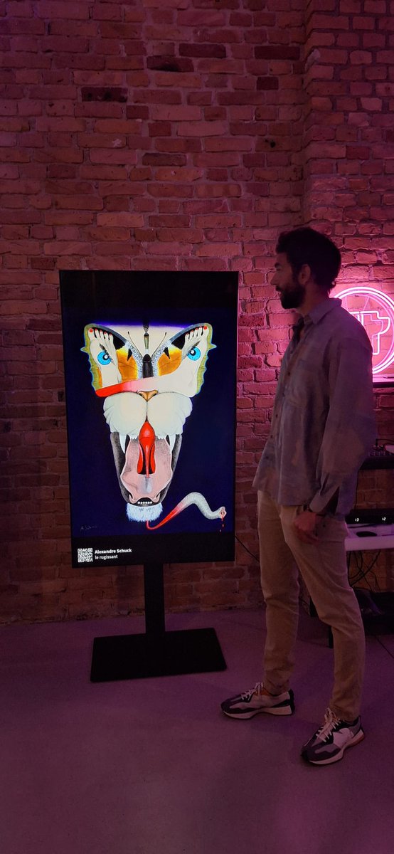 So glad to have been able to exhibit my artwork at the NFT exhibition Build Station Berlin last week! 

Tanks to <a href="/SuperteamDE/">Superteam Germany</a> for the event!

#NFTCommunity #NFTartists #NFTCollection #nftbuyers