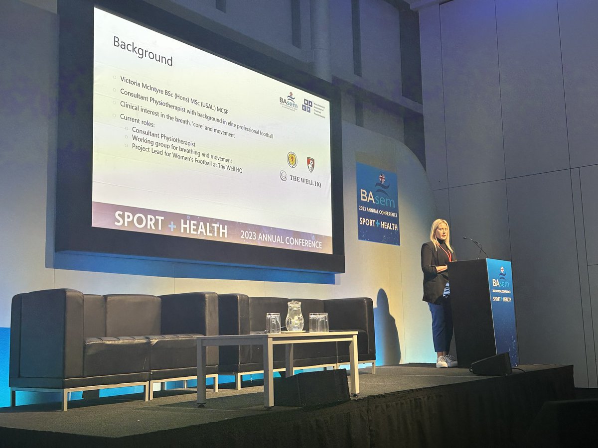 rjprobinson's tweet photo. Star-quality 🌟 stream-chairing and presenting @basem_uk- thanks Victoria McIntyre @thewellhq. Menstrual function, pelvic health, continence - all the female issues #weneedtotalkabout as health professionals in sport and exercise https://t.co/QWtIgek7Vp