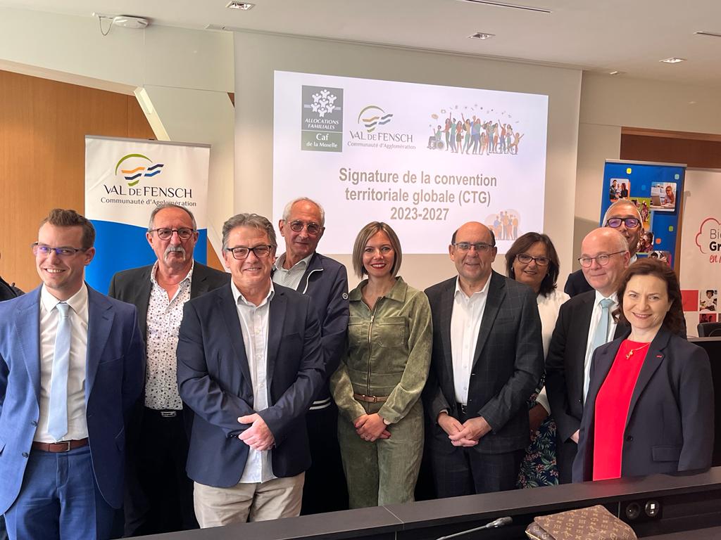 Caf de la Moselle tweet media