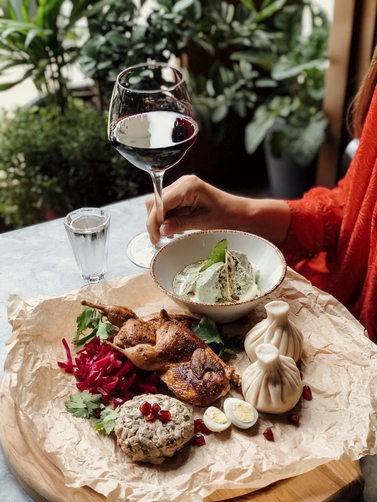 OutdoorsRecipes's tweet photo. Delicious Georgian dishes ❤️❤️❤️
#Cooking #delicious #Foodie #Georgia #tasty #photographer #wine #hungry https://t.co/l8wLKkKiLo