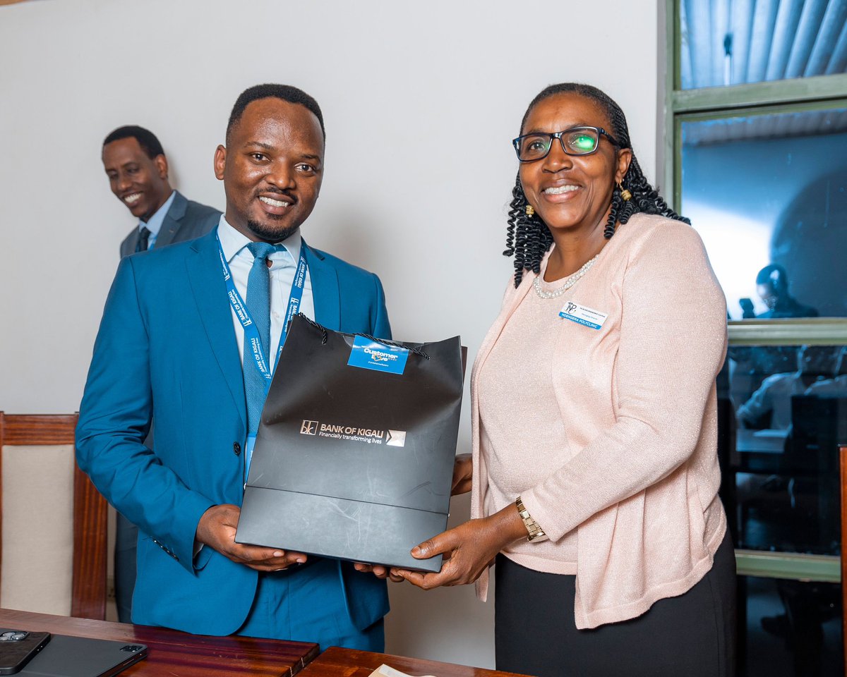 BankofKigali's tweet photo. #CustomerLoveWeek extends its reach to Rubavu! Yesterday, our Chief Information Officer, @EvequeM, joined the celebration with our valued customers in Rubavu. He personally visited selected customers to convey our appreciation for their trust in us. #BKCares https://t.co/WbzaZVQON0