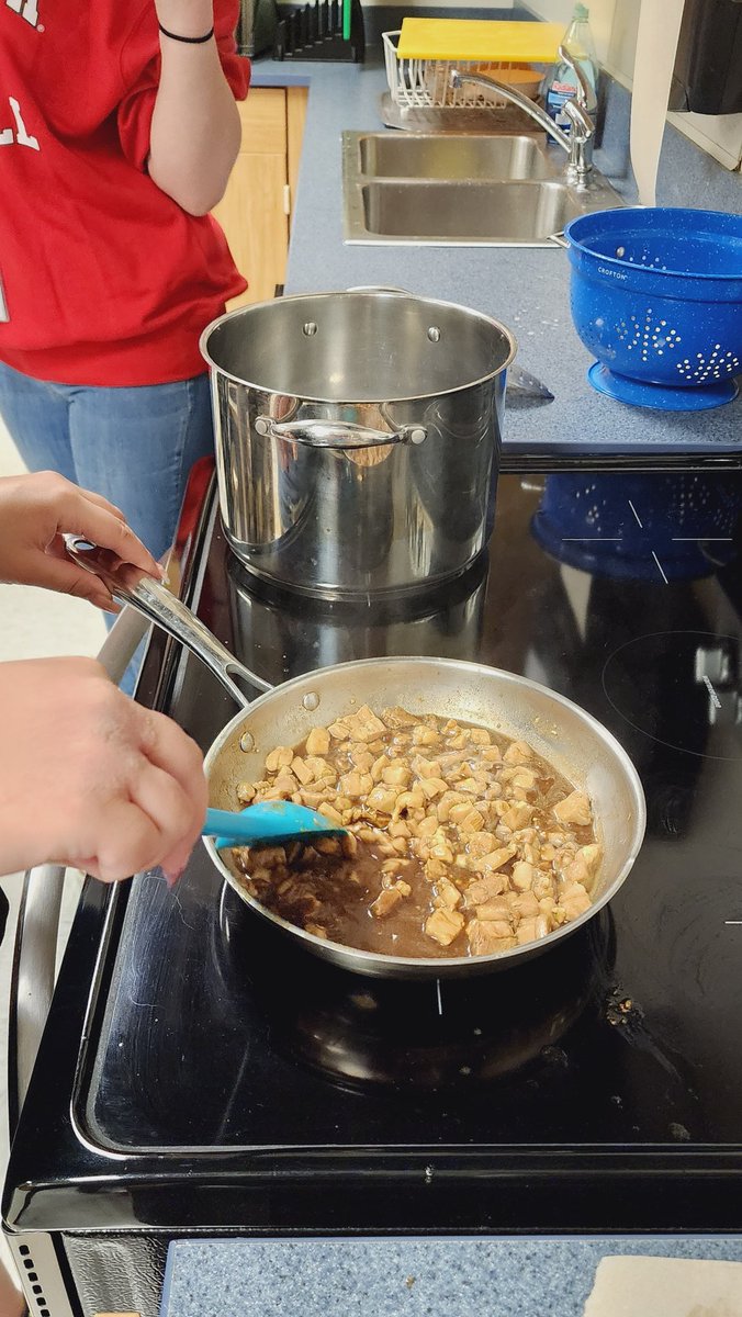 NEBrad73's tweet photo. Always love a Culinary Skills observation! https://t.co/a0JDQ58yqV