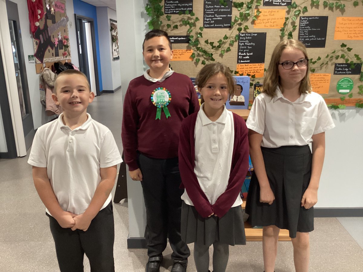 RoadVane's tweet photo. The Quack pack are out helping with the ducks

And, the Y5/6 football team were competing again on Thursday! https://t.co/7UeOHLosd4