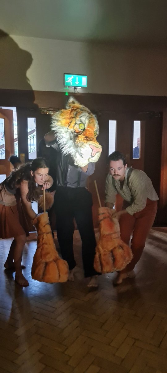 WKGS Drama Department tweet media