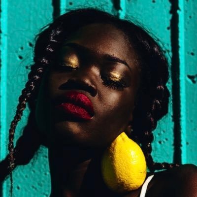 TheBadQuaker's tweet photo. @uncleobama_ At this point can you even remember what the nationality of the person you're supposed to be pretending is?

I get the feeling the random black folks whose pictures you were stealing for this account are definitely not living in the same countries. https://t.co/bBXEP3X2wY