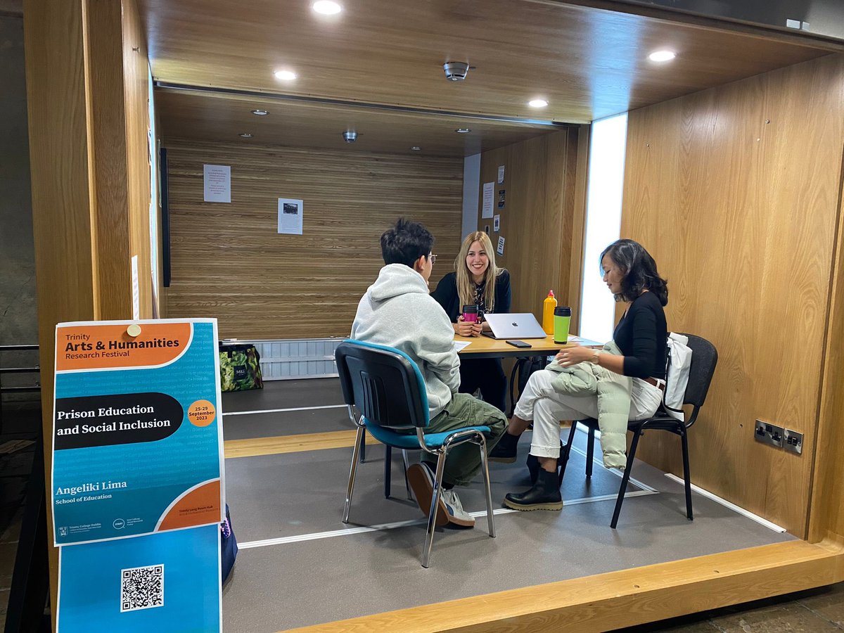 Angelikilim's tweet image. Just had an incredible time at the Trinity Arts and Humanities Research Festival last week! 🎨📚 Grateful for the opportunity to talk about my research on #adulteducation and showcase the importance of #ArtsAndHumanities 
@TLRHub @SchoolofEdTCD