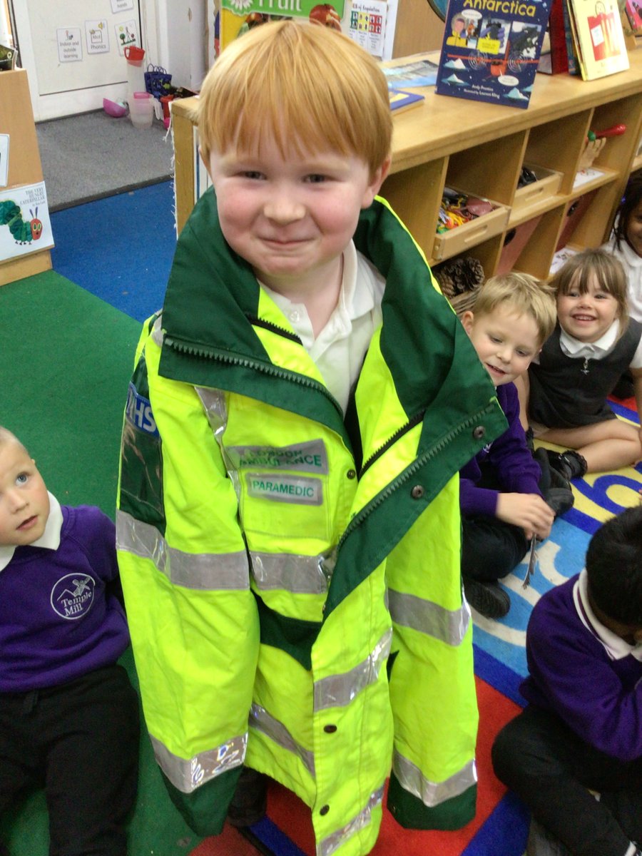 Earlier this week, Early Years invited a member of the local ambulance services into class to explain their vital role in our community. They learned about types of vehicles used and had some hands on experience of uniform and kit worn by the ambulance crews. #paramedics