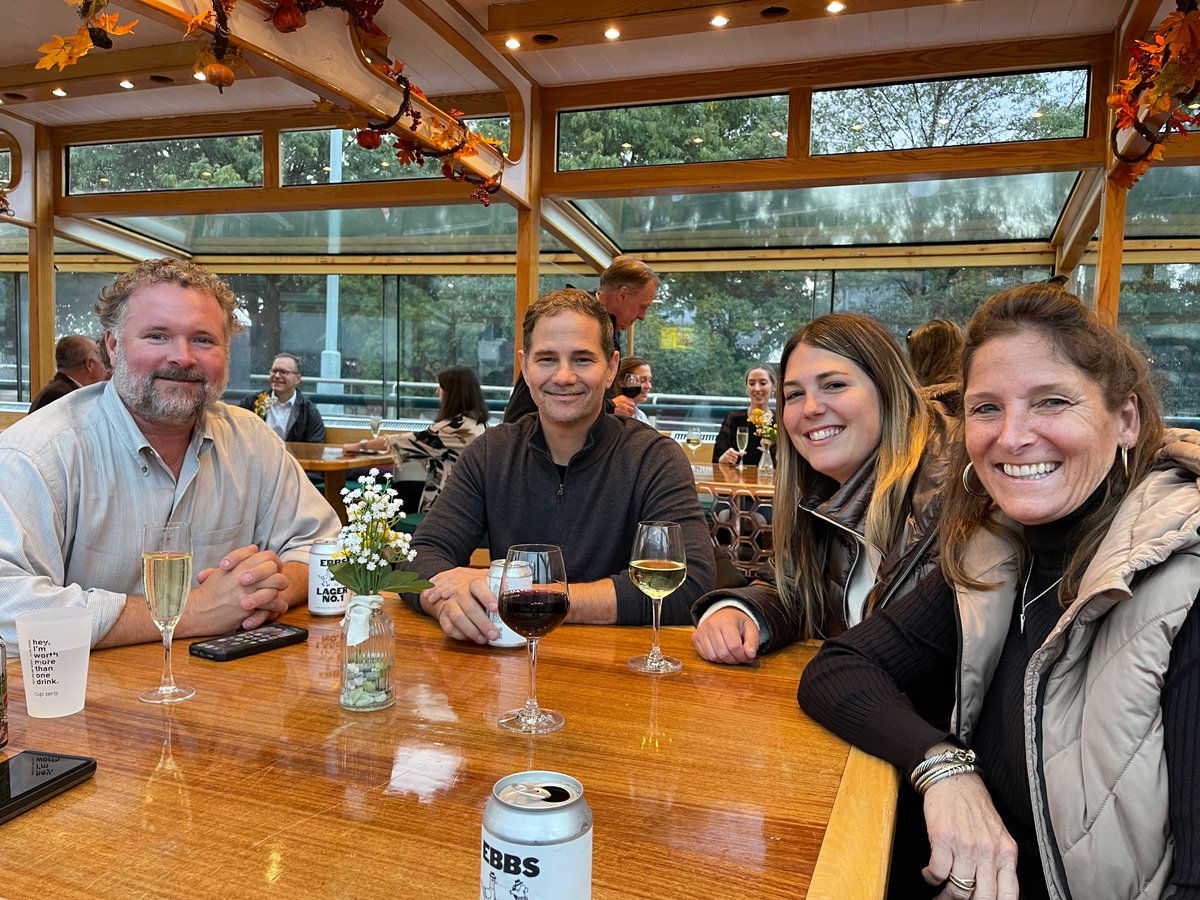 Alphaanalytical's tweet photo. 📸 Take a look at this incredible snapshot of our team members having a blast onboard the NYC Brownfields Partnership Manhattan Boat Cruise! 🛥️

#TeamBonding #NYCBrownfieldsCruise #MemoriesMade https://t.co/Ah5nWBB39n