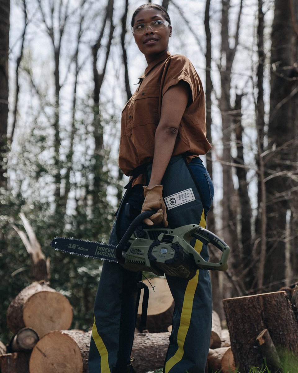 greenmachineus's tweet photo. Never feel stumped with your log cutting. 

Our 62V Chainsaw lets you tear into your task list with ease. 🪵

#GreenMachine #PowertheMachine | https://t.co/R0aF4FanwX https://t.co/Dr0HxkgA92