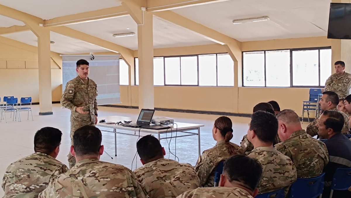 Como una forma de aumentar la seguridad del personal de la JAF., ante los procedimientos con el transito de inmigrantes en la frontera, se realizó una capacitación de cámaras de grabación individual HYTERA VM780. cámaras que podrán ser monitoreadas a través de señal en vivo.