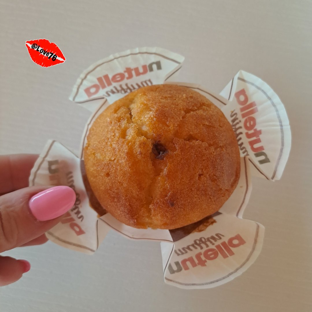 love27012015's tweet image. I fiori che mi piacciono 😂😂😂
#Merenda 😋💜💋❤️