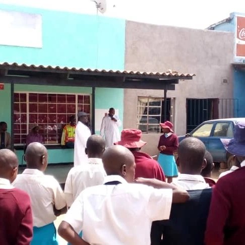 Young Achievers tweet media