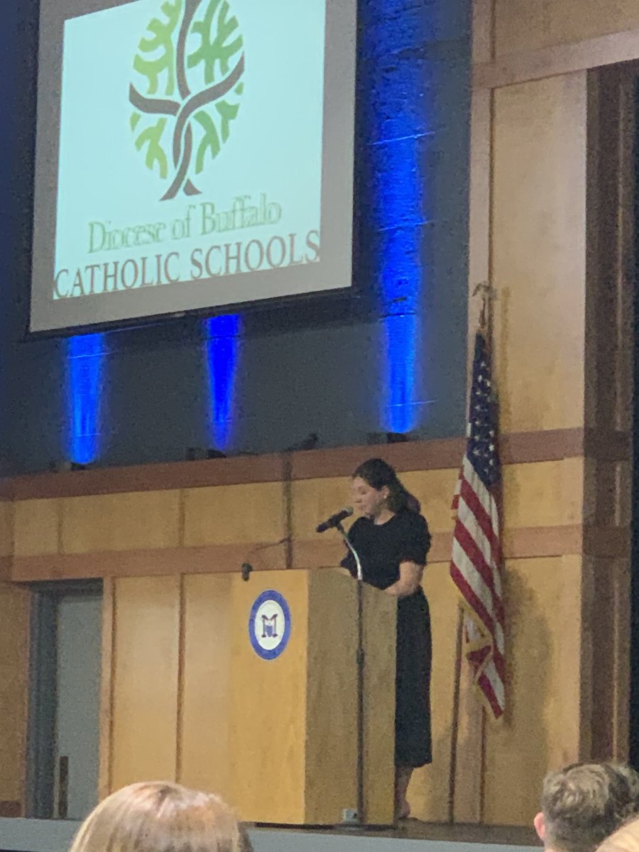 Dr Kaitlin Reichart of ⁦<a href="/GCCE_LUC/">Greeley Center</a>⁩ keynoting our PD Day ⁦<a href="/WNYCatholicEd/">WNY Catholic Schools</a>⁩