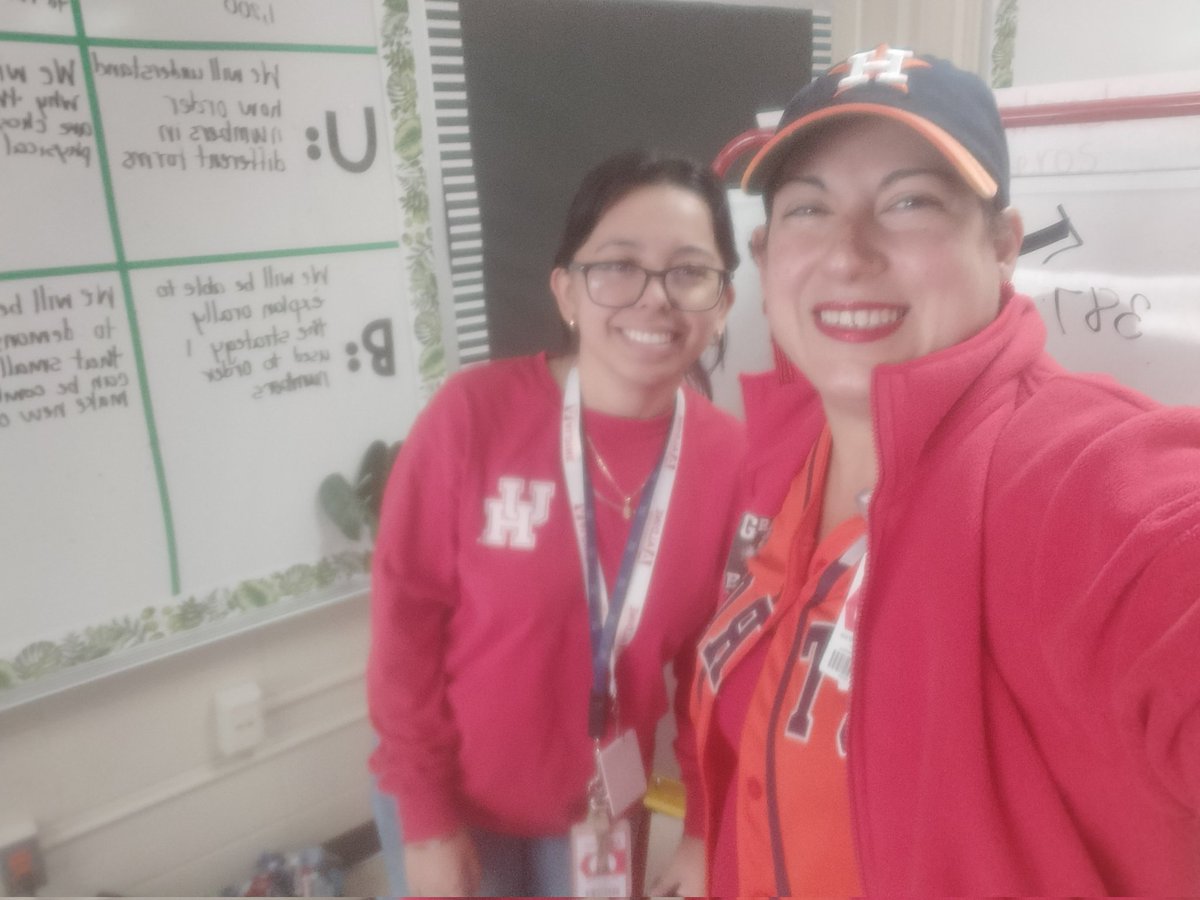 mgandraday's tweet photo. More RED!! World Dyslexia Day!! @AldineDyslexia @GrayES_AISD https://t.co/ktTRjuq9Yx