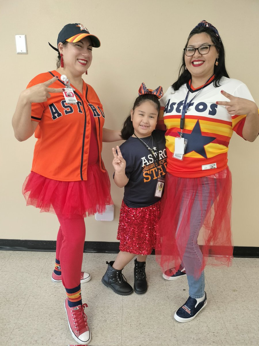 mgandraday's tweet photo. Supporting World Dyslexia Day in RED! #FindTheGood @AldineDyslexia @GrayES_AISD https://t.co/Ezj3gSJKbJ
