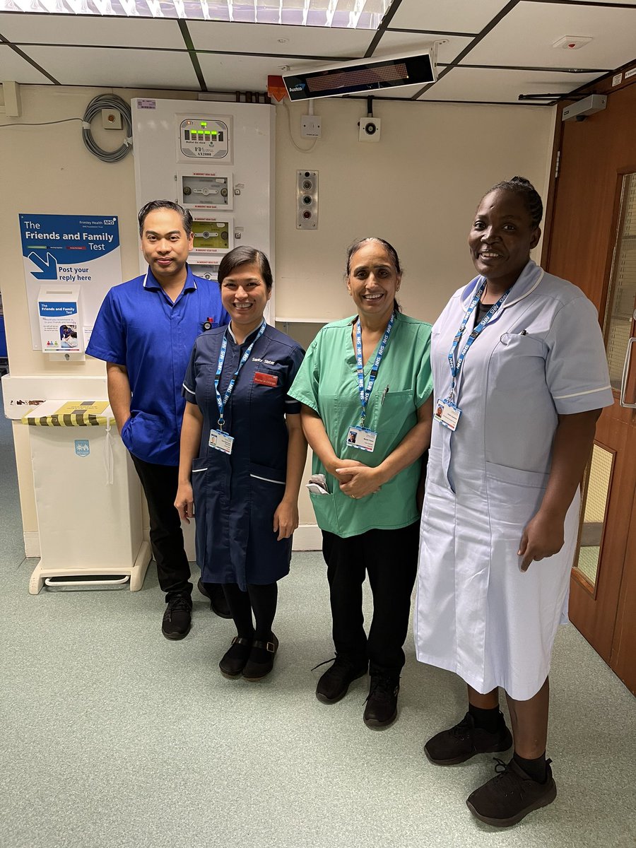 Great to see Dana & the team on Ward 3 at #WexhamPark - lots of ideas to improve care & brilliant work in recruitment to be at full staffing soon 👍👍👍 @maxinemcvey @lornawilko @FrimleyHealth