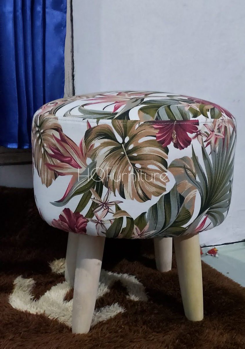 harunaaizawa61's tweet image. Round stool 350k/unit
Matt kanvas
Diameter 40cm
Kaki kayu manglid
Full royal foam
#stool #realpicture #sofa #HQFurniture #sofasantai #sofabandungmurah #sofabandungonline #sofaretro #sofavintage #sofaretrominimalis #sofaminimalismodern #sofaruangtamu #sofachesterfield