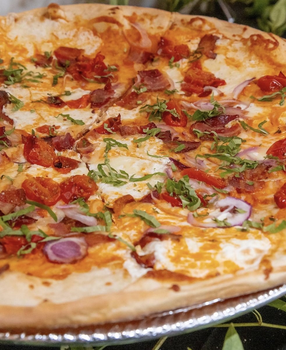 fivepointspizza's tweet photo. Itβs Fridayβ¦ you deserve π #fivepointspizza https://t.co/FzQ5oq3VRR