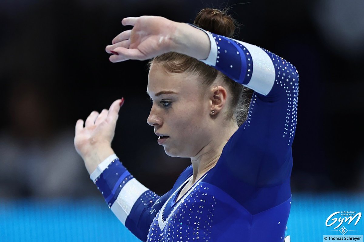 ffgymnastique's tweet photo. [CHAMPIONNATS DU MONDE GA 🇧🇪]  

Mélanie De Jesus Dos Santos participait à sa 11e finale mondiale la 4e au concours général où elle se classe 10e comme lors des qualifications. Morgane Osyssek prenait part, quant à elle, à sa première finale mondiale du concours général, alors qu'elle concourt pour la première fois à ce niveau de compétition. Elle grimpe à la 14e place.

➕ d'infos https://t.co/0zOHaeeAI0

#Antwerp2023