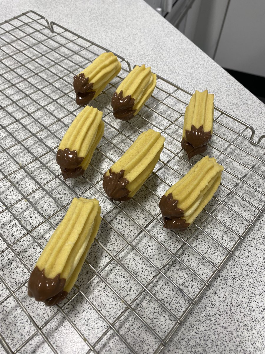 MissAndersonHE tweet media