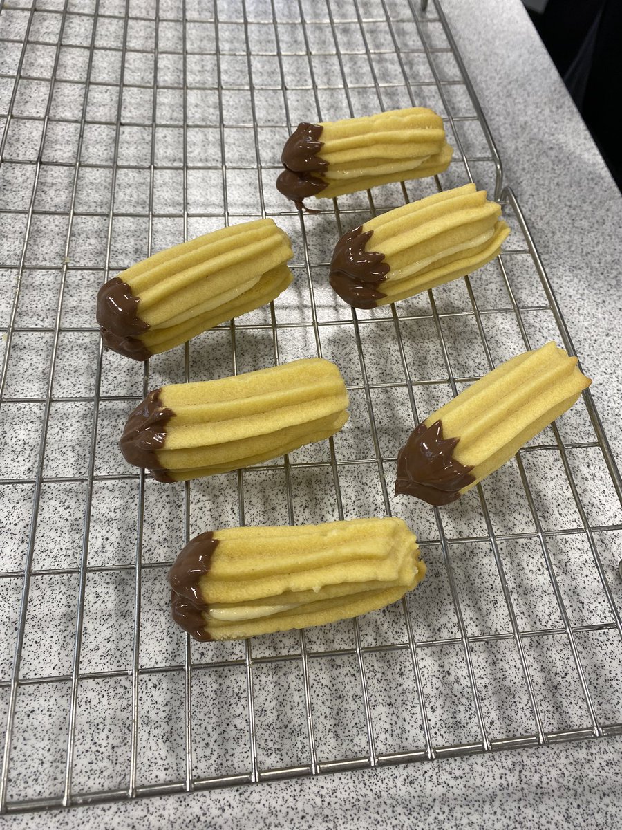 MissAndersonHE tweet media