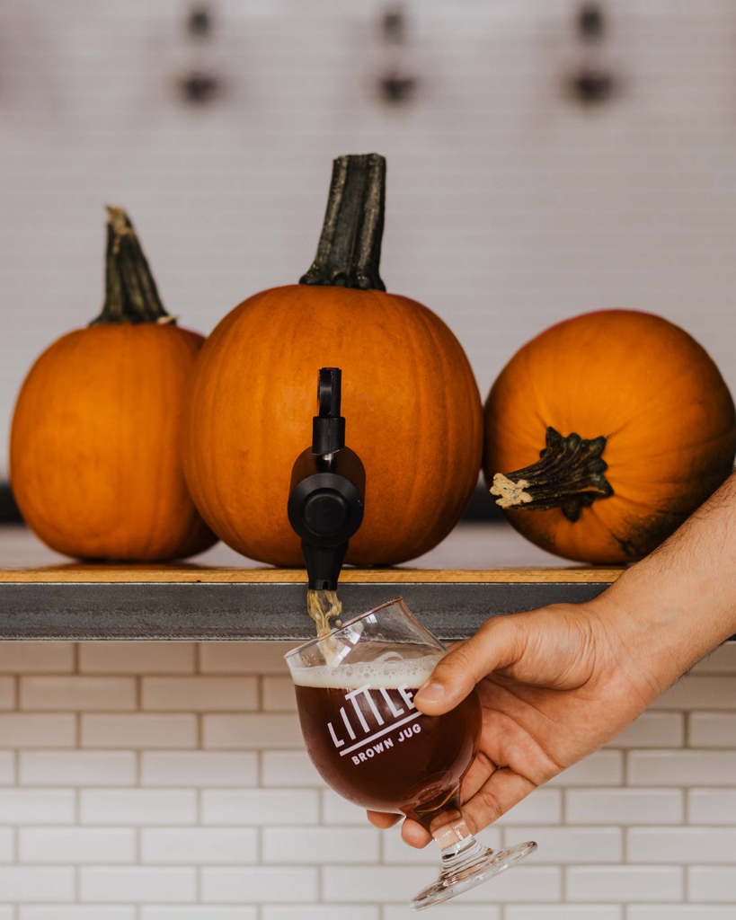 It’s spooky season.

The weather is getting colder, the leaves are falling and we’re all about that pumpkin spice. Our small batch pumpkin spice ale is here for a limited time! With notes of clove, cinnamon, ginger, and nutmeg, it’s everyone’s favourite fall flavour in a pint. 🎃