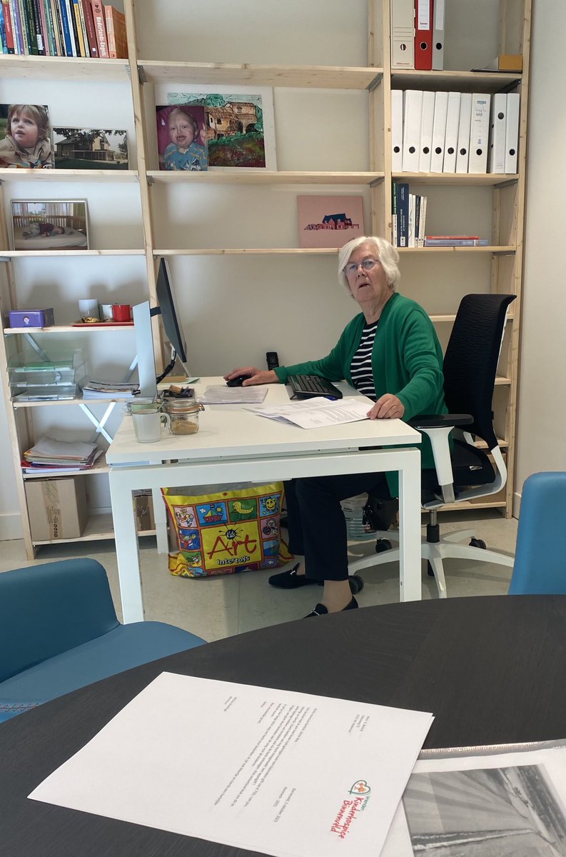 Vandaag afscheid genomen van Marian die bijna 15 jaar vrijwilligerswerk deed voor de Stichting Vrienden van ⁦<a href="/kinderhospice/">kinderhospice</a>⁩. Dank Marian💐