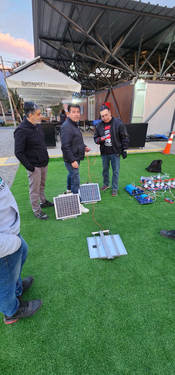 Santiago CFT | Estatal de la Región Metropolitana tweet media