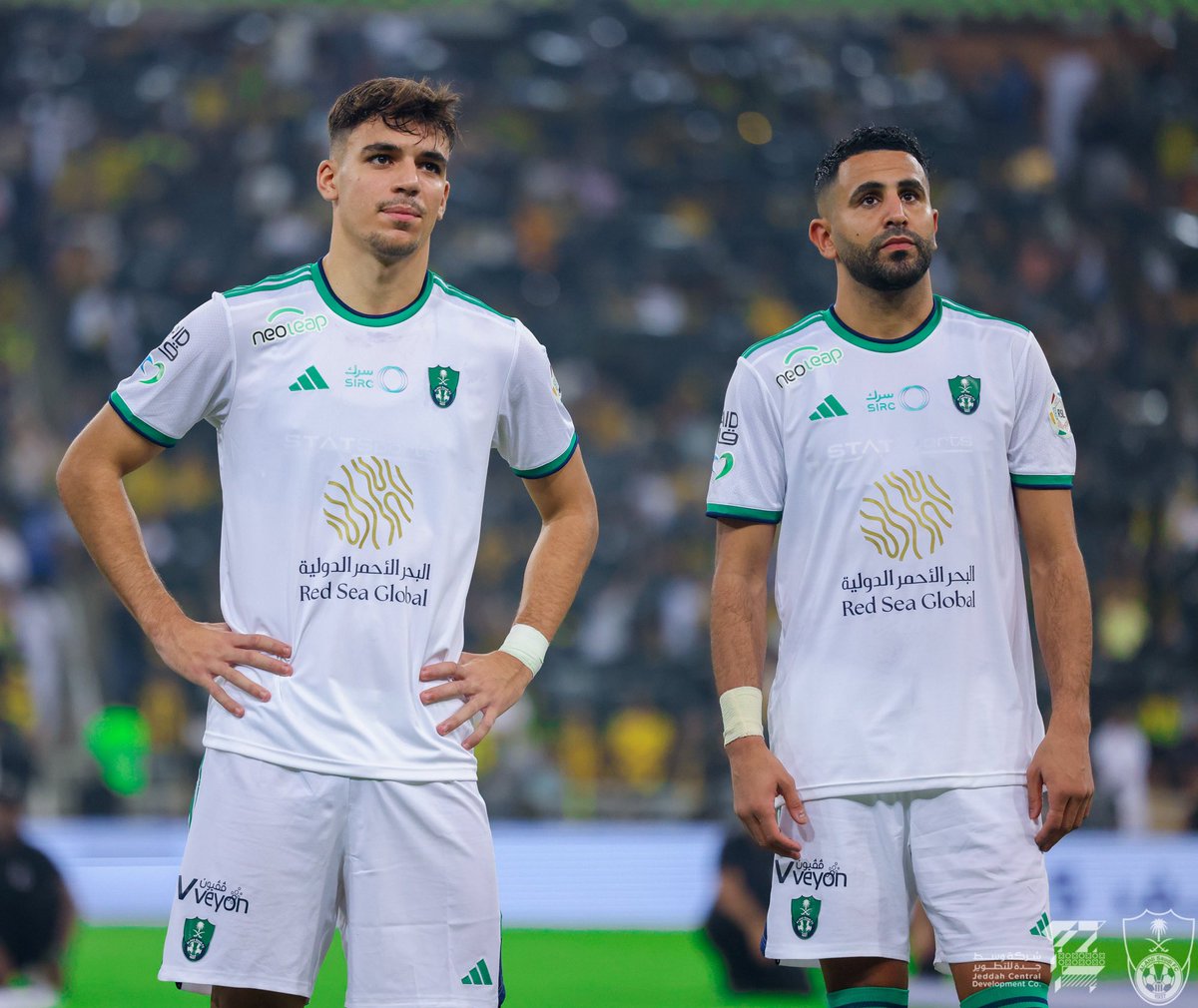 📸 لقطات من الشوط الأول 💚⚽️
#الأهلي_الاتحاد 
#دوري_روشن_السعودي