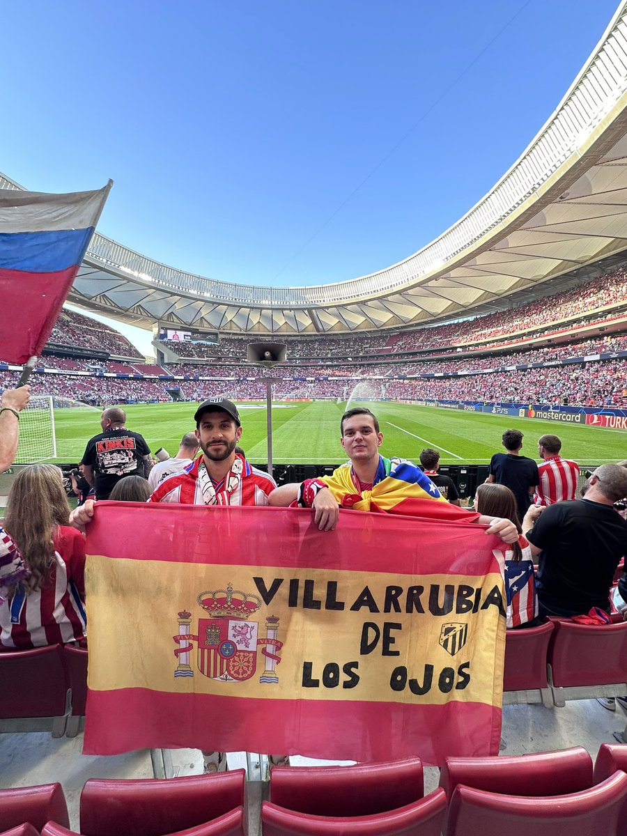 BENDITA LOCURA ⚪️🔴⚪️🔴